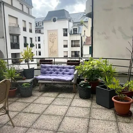 Appartamento Cosy With Terrace Parigi